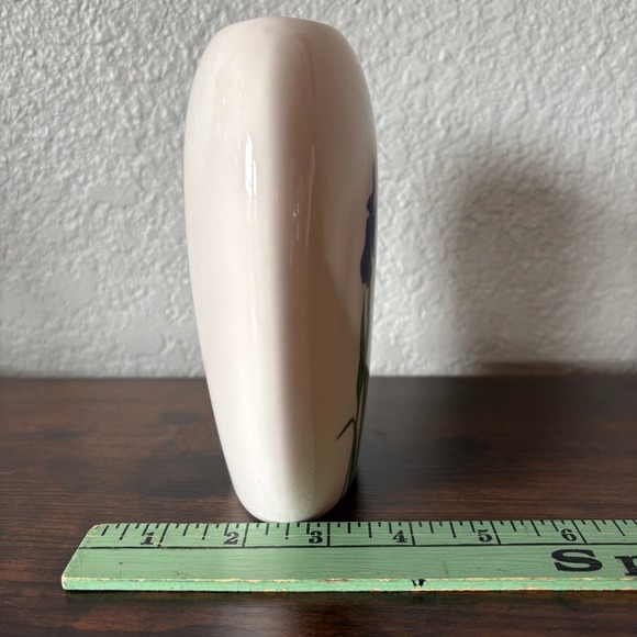 Yamaji Mid Century Japan Iris Floral Porcelain Vase Blue Botanical Style - Picture 5 of 7